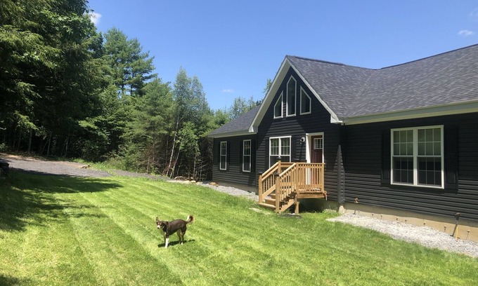 Porter Corners Casa | Premier Host for Cleanliness! Come Stay!