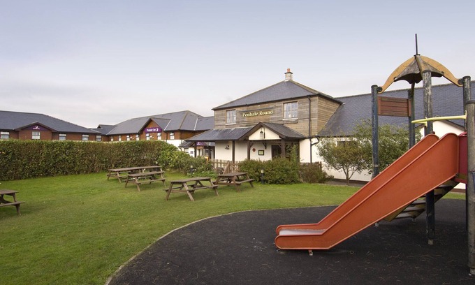 Fraddon Hotel | Premier Inn Newquay - A30/Fraddon