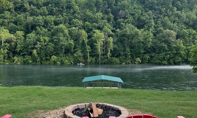 Lakeview Casa | Escapada familiar privada frente al río y diversión en el lago Bull Shoals