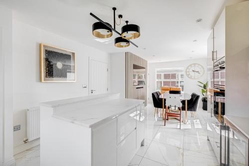 Rugby Villa | Premium Living Space in Rugby