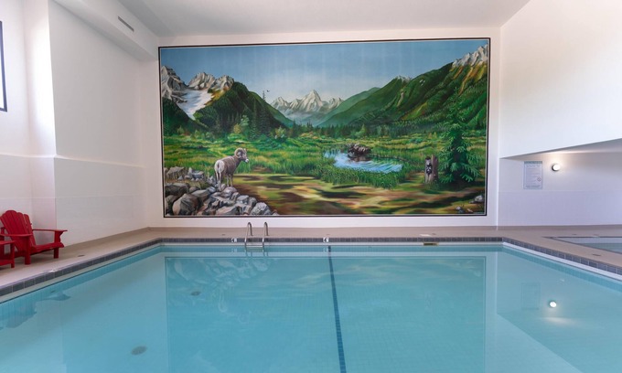 East Kootenay Hotel | Prestige Radium Hot Springs Resort, WorldHotels Crafted