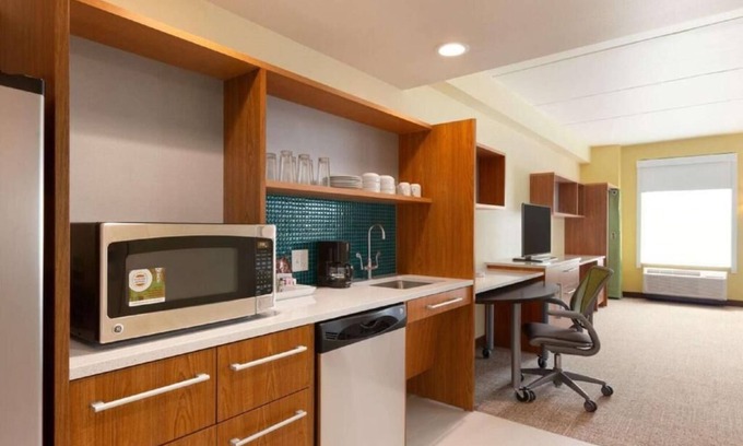 Newtonville Hotel | Prime Location! Indoor Pool, Pet-Friendly Property, Free Breakfast and Parking!