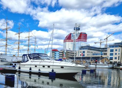 Centrum Alquiler De Eote | Prinsessan i Lilla Bommen