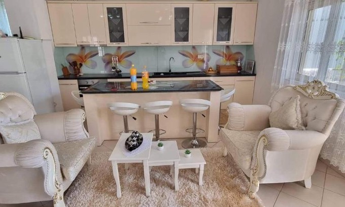 Kamez Chalet De Esquí | Privat house in Tirana