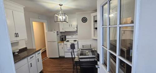 Middletown Apartamento | Private Apt In Middletown-wesleyan