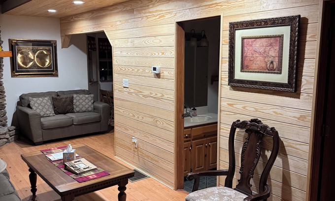 Sloans Valley Cabina | Cottage con Encanto en Lake Cumberland Resort- una comunidad cerrada frente al lago