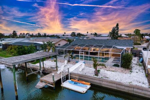 Apollo Beach Casa | Private Dock Heated Pool Hot Tub Game Room Fun