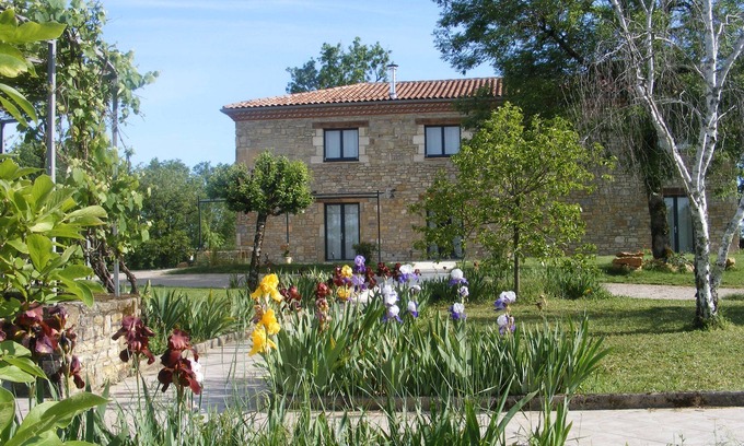 Saint-Antonin Noble Val Casa | Encantadora casa de campo (15 personas) cerca de St Antonin Noble Val, 4 ****, piscina, terraza