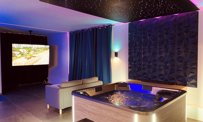 Entzheim Apartamento | Private loft - Jacuzzi pro & sauna - All in One