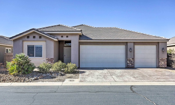 Mesquite Casa | Private Oasis w/ Golf & Casino Resorts Nearby