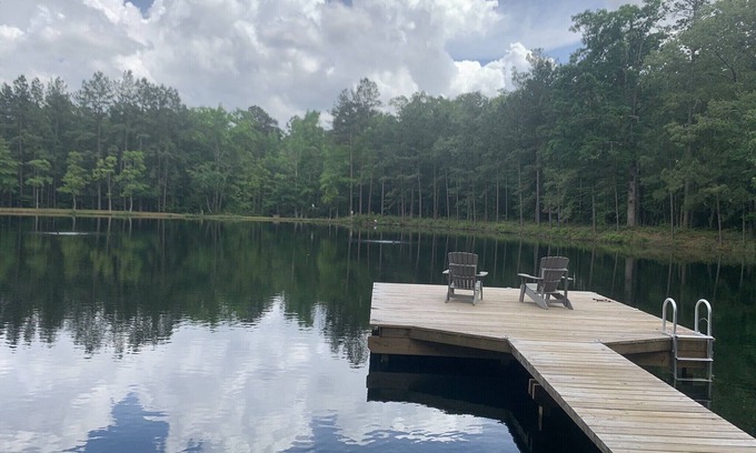 Chatham Casa | Private, Relaxing Waterfront Getaway! 3BR/2BA House! Modern Amenities!