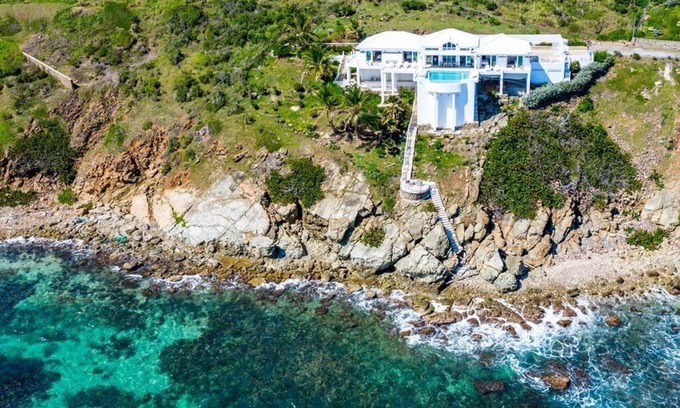 Dawn Beach Estates Villa | Private Oceanfront Luxury Villa, Infinity Pool, Gym, Short Walk to Sandy Beach