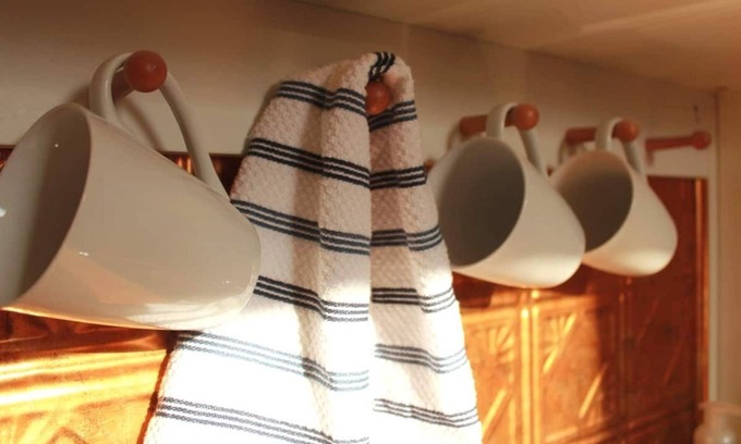 Maple Creek Casa | Private top floor of house.