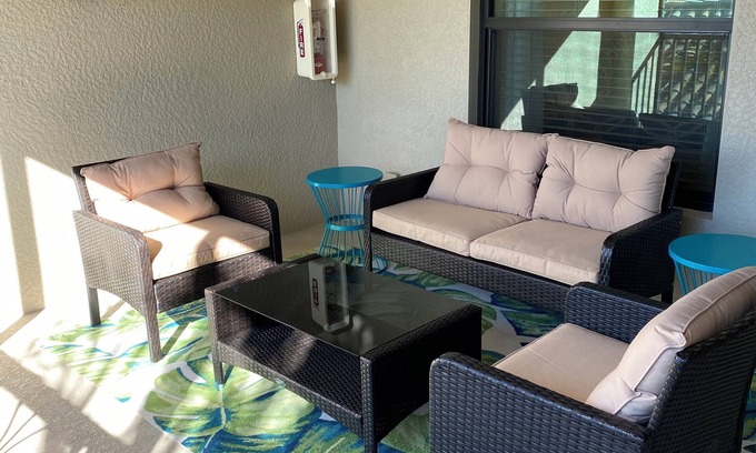 Lakewood Ranch Condominio | Professionally Decorated Condo - Lakewood National Resort Style Golf Community