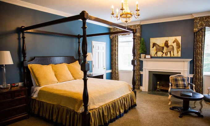 Clemmons Cama Y Desayuno | Providence Manor House Bed & Breakfast