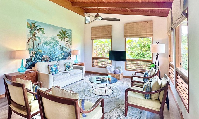 Keaau Casa | PUNA ZEN Botanical Garden Retreat