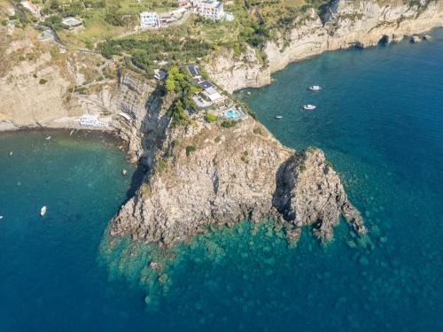 Succhivo Hotel | Punta Chiarito Resort