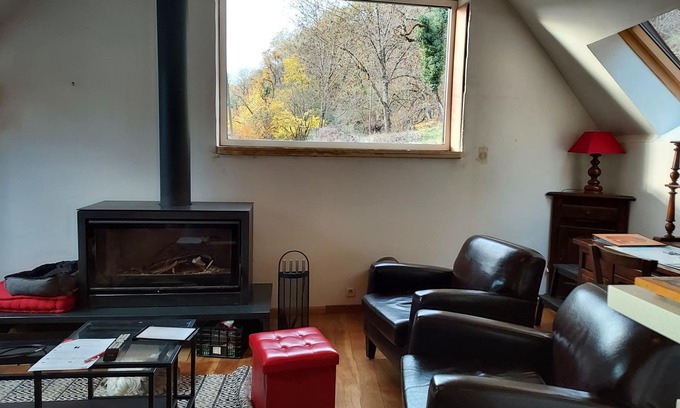 Eup Casa | Casa de los Pirineos, en un pueblo pequeño y tranquilo, de 2 a 12 personas.
