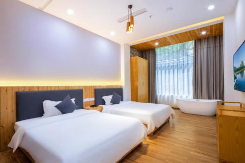 Yangshuo Cabina | Qingshan Yuandai Resort Hotel Yangshuo Yulong River National Tourism Resort Store