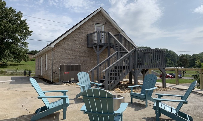 Bean Station Apartamento | Quaint 1 Bedroom Loft near Cherokee Lake! All the comforts of home!