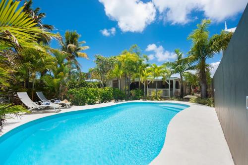 Grand Gaube Casa | Quaint 4-Bedroom Cottage in a fishing village