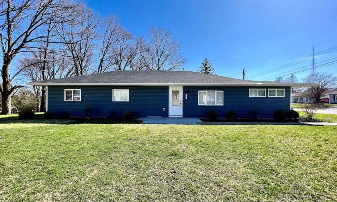 Mason Casa | Quaint 4 Bedroom Ranch Home in Mason Ohio