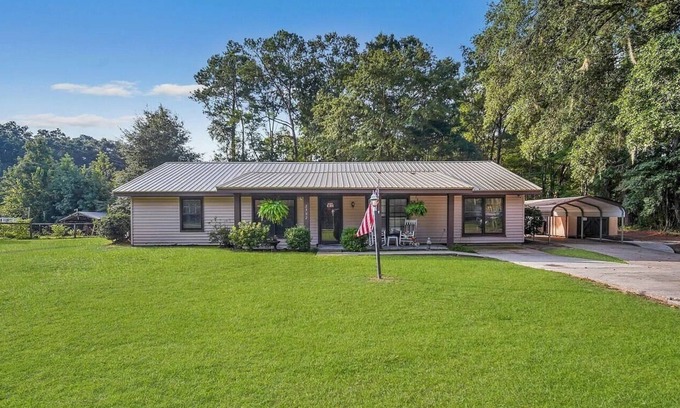 Mossy Oaks Casa | Quality comfort in a convenient location (entire house)