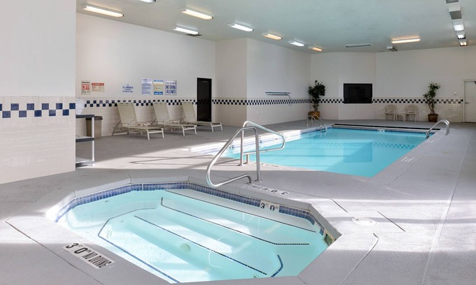 Draper Hotel | Quality Inn Draper near Salt Lake City