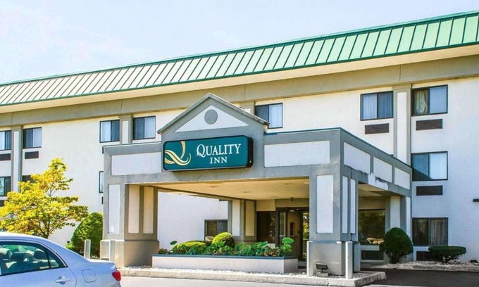 Paxtonia Hotel | Quality Inn Harrisburg - Hershey Area
