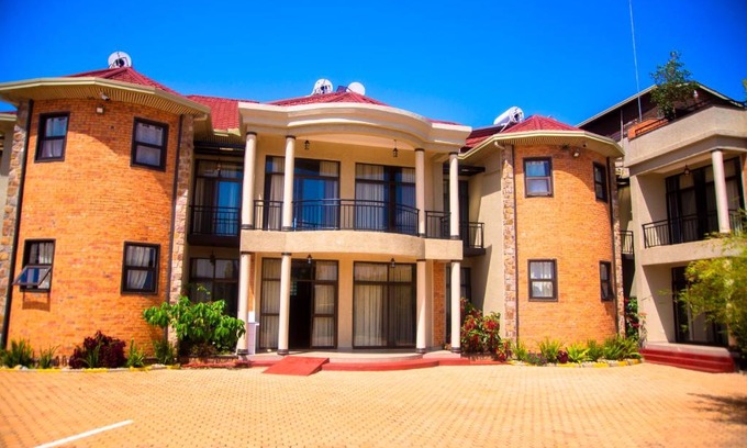 Kigali Cabina | QUALITY INN HOTEL Kigali