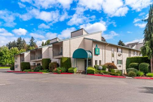 Hazel Dell South Hotel | Quality Inn & Suites Vancouver - Hazel Dell