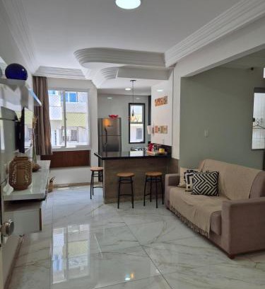 Barro Vermelho Apartamento | Quarto e Sala com Estilo e Conforto