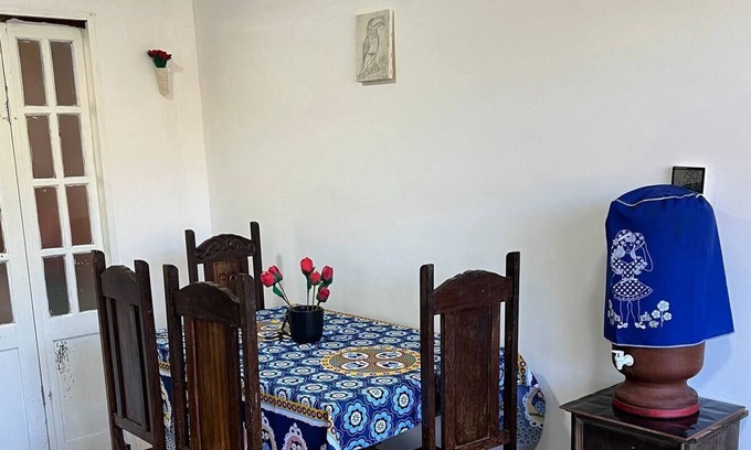 Lavras Novas Casa | Quarto Grande em Saramenha