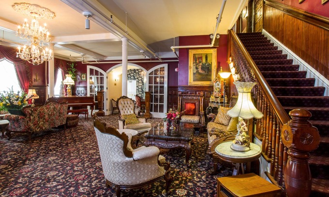 Lower Pacific Heights Hotel | Queen Anne Hotel