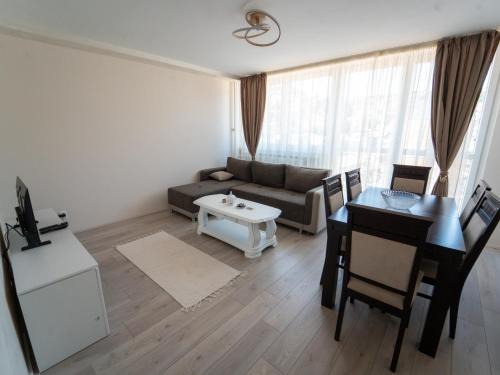 Uzice Apartamento | Queen