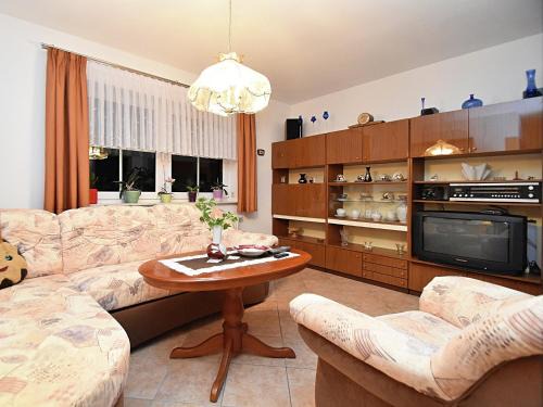Oelsnitz/Erzgeb. Apartamento | Quiet Comfort in Oelsnitz