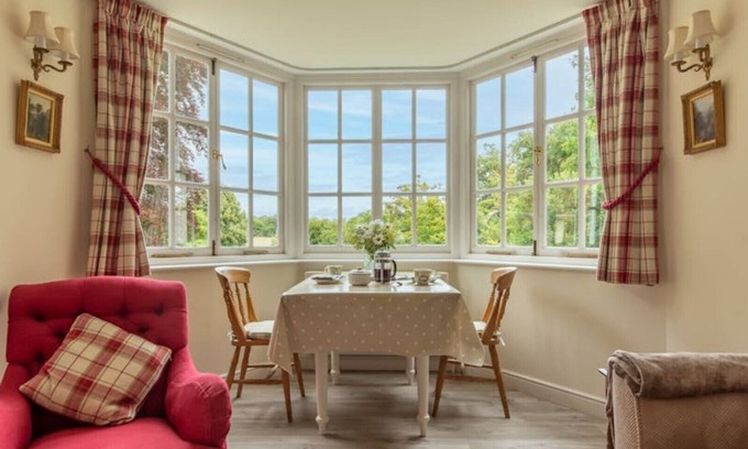 Rotherfield Greys Apartamento | Quiet flat in pretty woods. Ideal for walkers & cycling. Near Henley-on-Thames.