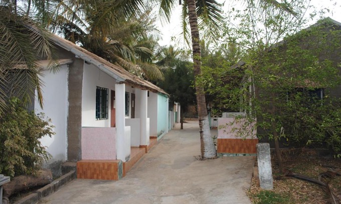 Sanyang Complejo | Rainbow beach resort