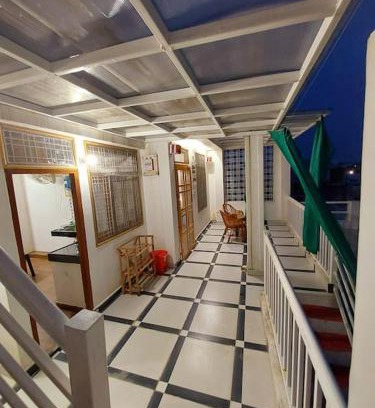 Jhansi Apartamento | Ram Sadan - In the heart of the Jhansi City