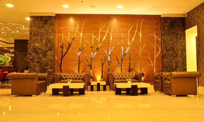 Bistupur Hotel | Ramada by Wyndham Jamshedpur