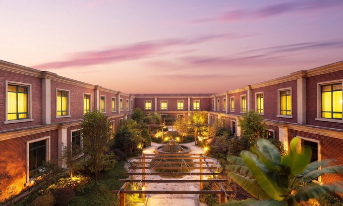 Xixiu District Hotel | Ramada Plaza by Wyndham Anshun