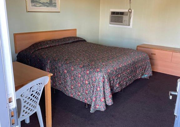 Hemet Hotel | RAMONA MOTEL