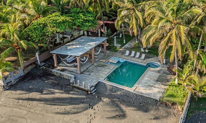 Acajutla Casa | Rancho Cantamar - Metalio