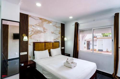 Marbella Hotel | Rancho Grande