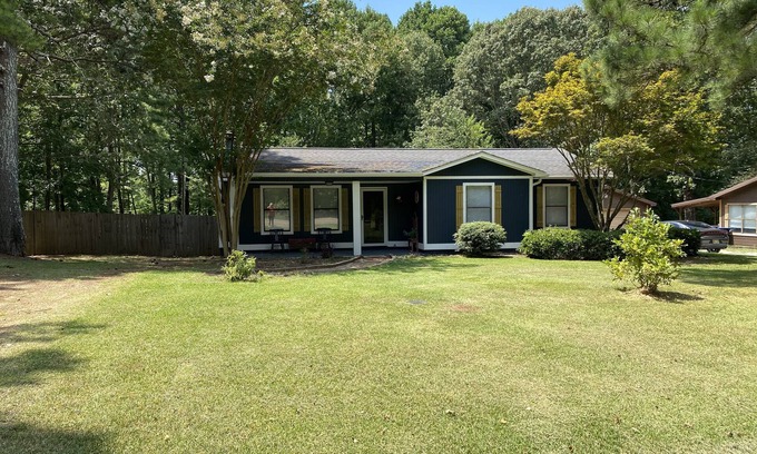 Oxford Casa | Rebel-Great cabin near upper lake at Sardis. Only 20 mins to Oxford