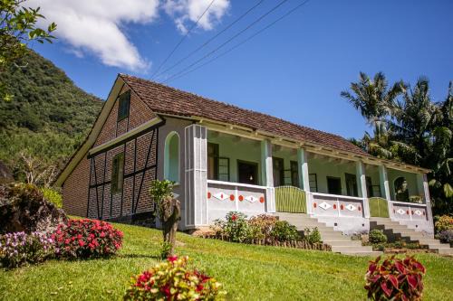 Pomerode Villa | Recanto Kuglin, Casa Enxaimel junto a natureza