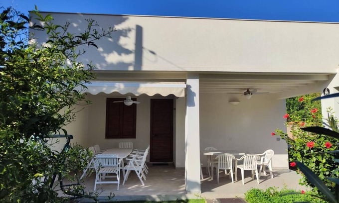 Geremeas Villa | Chalet independiente con jardín - a 300 metros de la hermosa playa de Geremeas