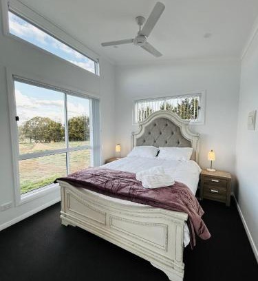 Walcha Casa | Red Hill Cabin #1 Walcha