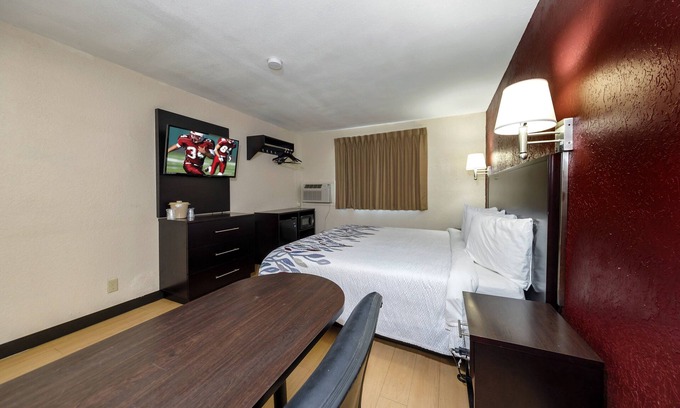 Highlands Hotel | Red Roof Inn Jacksonville - Cruise Port