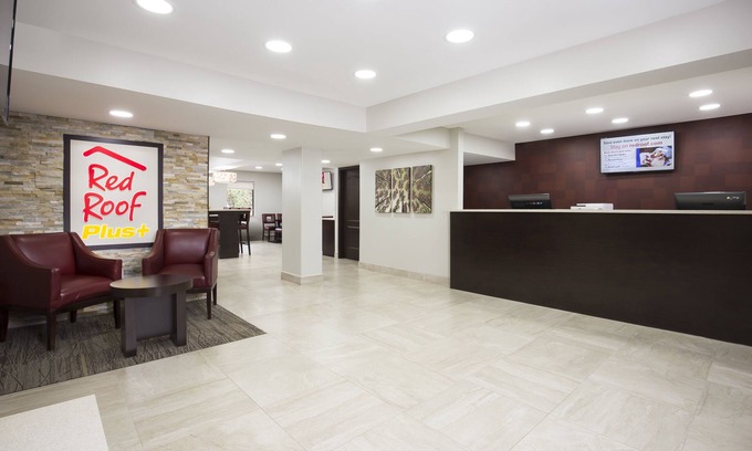 Irondale Hotel | Red Roof Inn PLUS+ Birmingham East - Irondale/ Airport